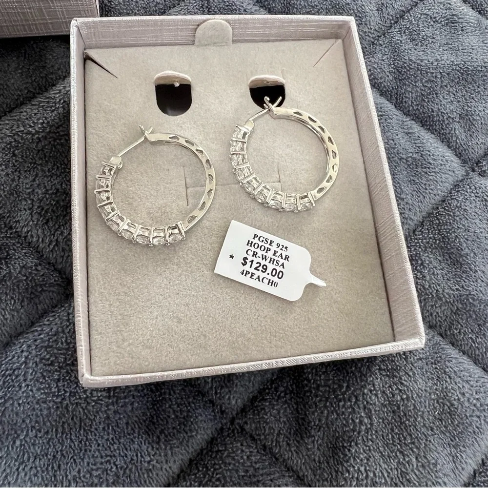 Zales sterling silver sapphire stone lab round earrings